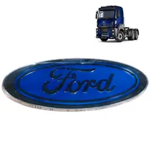 EMBLEMA GRADE FRONTAL FORD CARGO ATE 2011 (ACRILICO) XC458K141AA