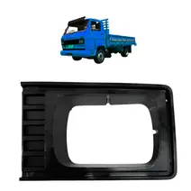 MOLDURA P/ FAROL QUADRADO - LE VW WORKER 680 690 790 7110 T00853655D
