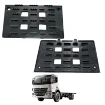 PISANTE INFERIOR - LE MB ATEGO 1418 1719 2430 2730 2012/... 9586660628