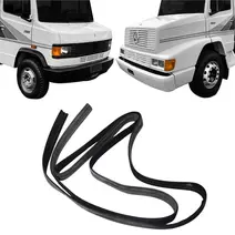 CANALETA GUIA JANELA LD / LE MB 1620 LN710 1618 LS1632 1941 6889877255
