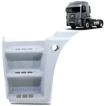 Estribo 3 Degraus S/ Tapete - LE VW Constellation Fibropecas 2T2821647